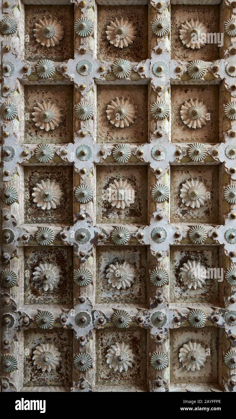 Detail einer Tür in Mehrangarh Fort, Jodhpur, Rajasthan, Indien Stockfoto