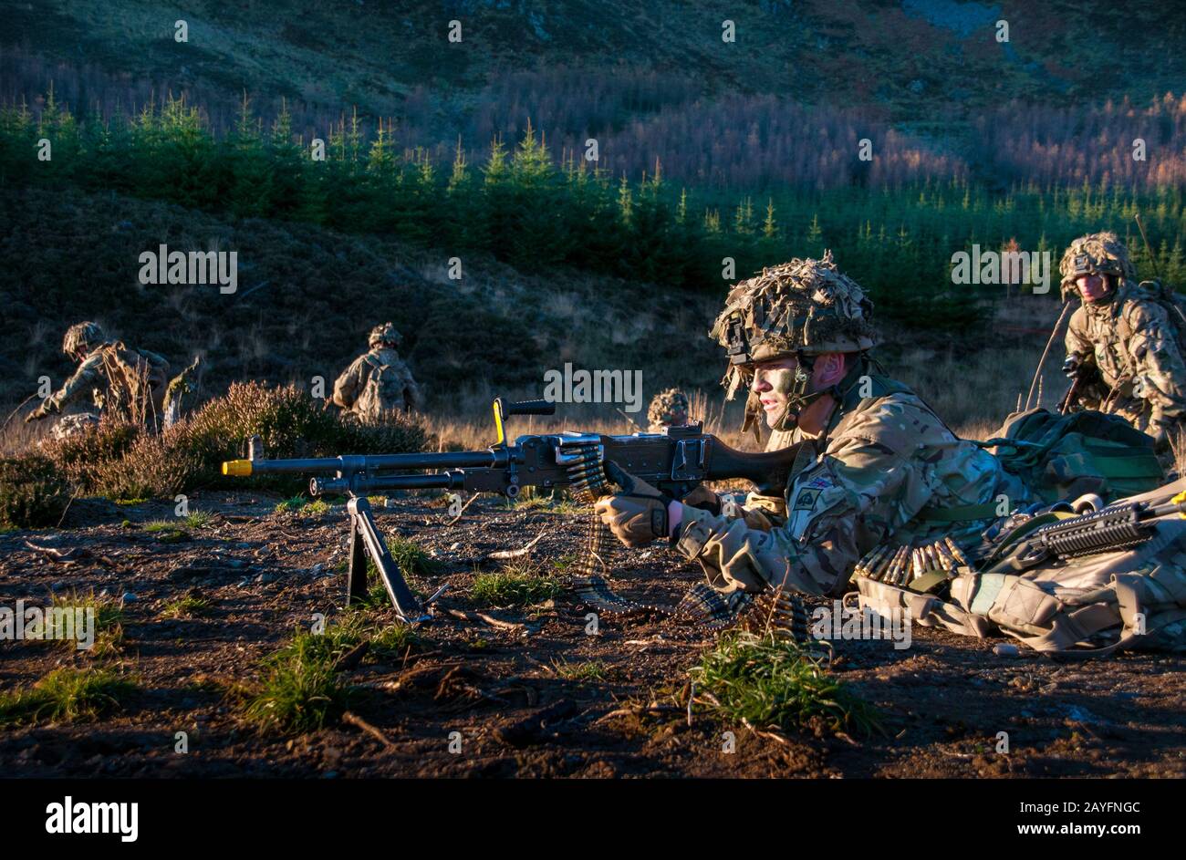 Truppen der British Army aus dem 3rd Battalion, Die Gewehre bei einer Trainingsübung auf Kirkcudbright Training Area, Dumfries and Galloway Southwest Scotland Stockfoto