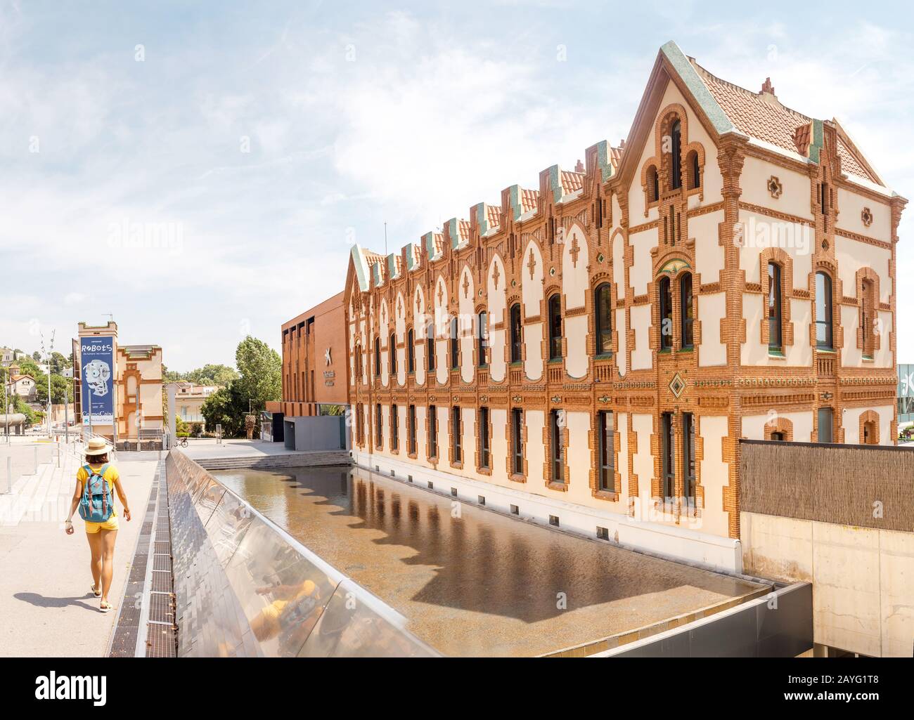 28. JULI 2018, BARCELONA, SPANIEN: CosmoCaixa Wissenschaftsmuseum Gebäude Stockfoto