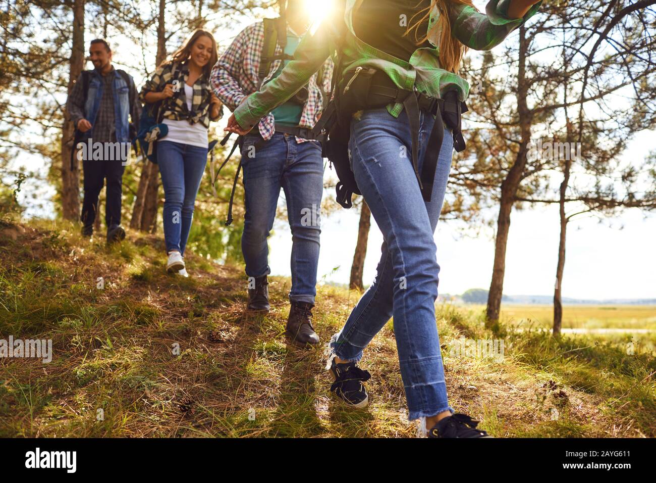 Gruppe Geht Zusammen Stockfotos und bilder Kaufen Alamy