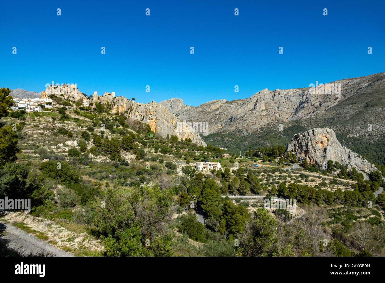 Die alte Berg-Zitadelle von Guadalest, in der Nähe von Benidorm, an der Costa Blanca, Spanien Stockfoto