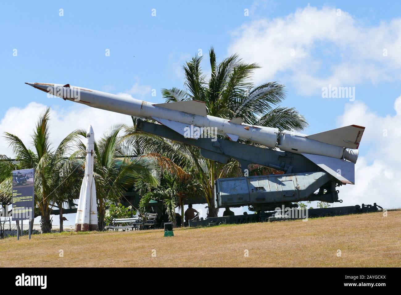 Rakete im Museo del Aire in Kuba. Das Museo del Aire war ein nationales Luftfahrtmuseum in der Südwestvorstadt Havannas Stockfoto