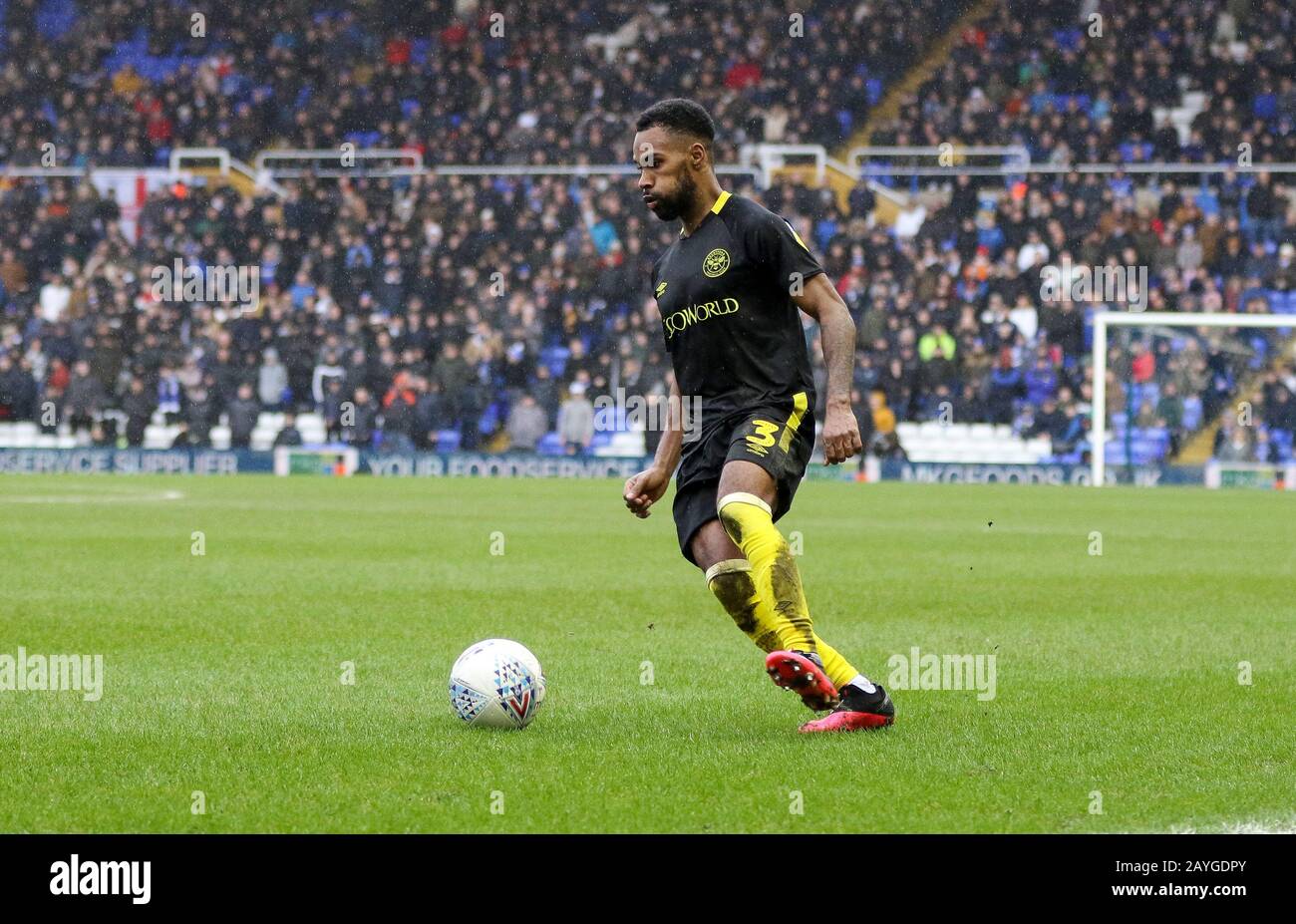 Birmingham, Großbritannien. Februar 2020. Rico Henry of Brentford. Credit: Simon Bissett/One Up Top/Alamy Live News Stockfoto