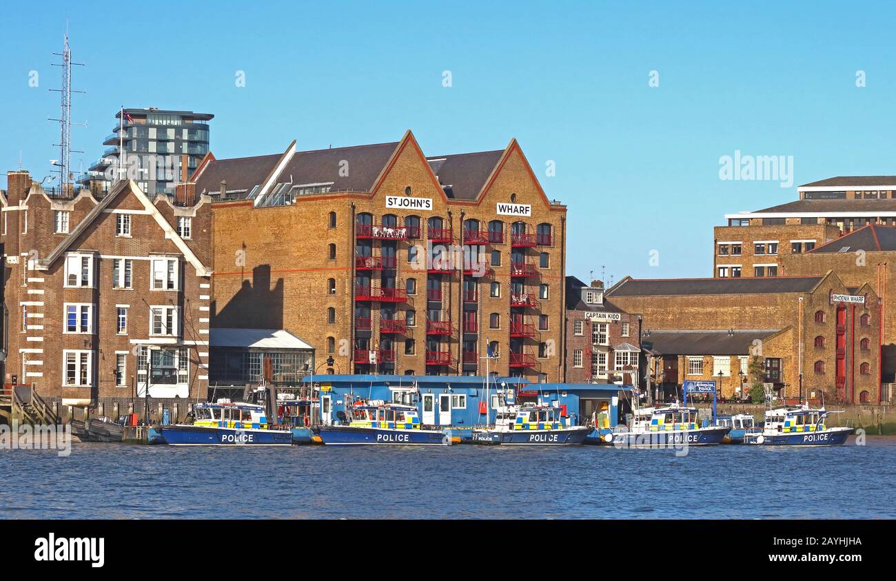 Wapping Police Pontoon London, River Police, River Thames, London, England, UK, Metropolitan Police Marine Policing Unit Stockfoto