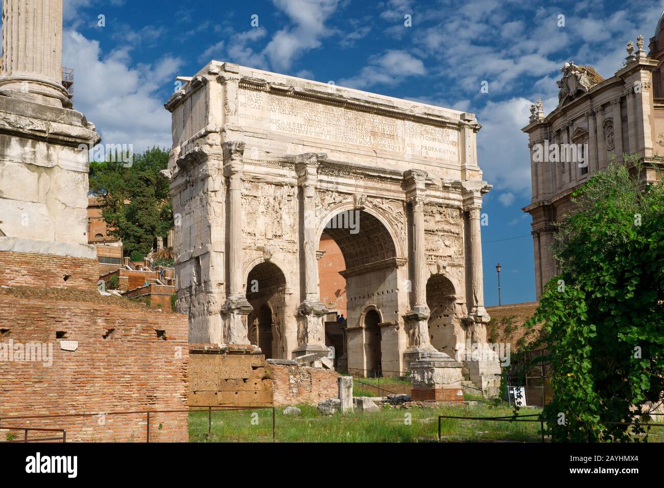 Antikenbogen von Kaiser Septimius Severus im Forum Romanum, Rom Stockfoto