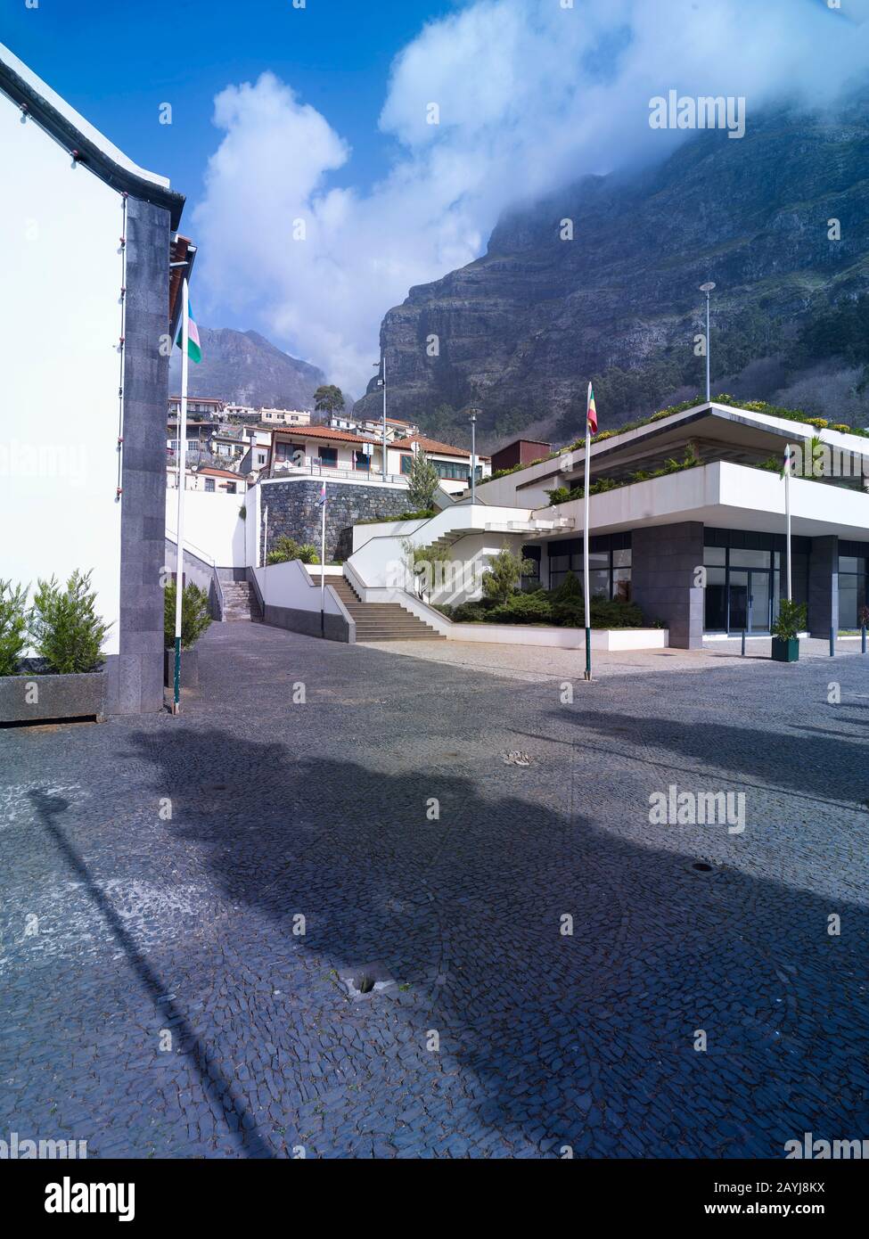 Bibliothek im zentralen Bereich des Nonnentalbereichs auf der Ferieninsel Madeira, Portugal, Europäische Union Stockfoto