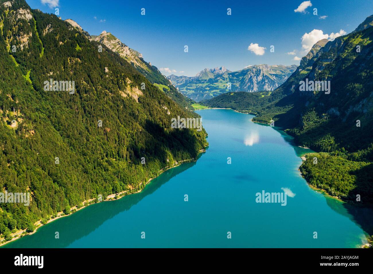 Kloentalersee; Drohnenbild, Schweiz, Glarus Stockfoto