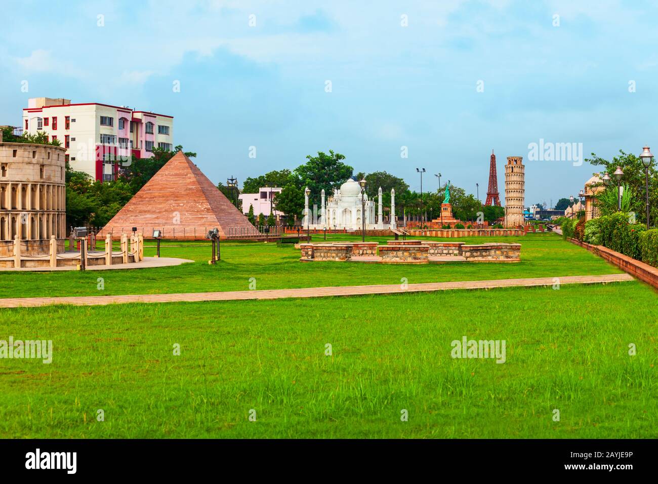 Kota, INDIEN - 21. SEPTEMBER 2019: Seven Wonders Park in Kota City im indischen Bundesstaat Rajasthan Stockfoto