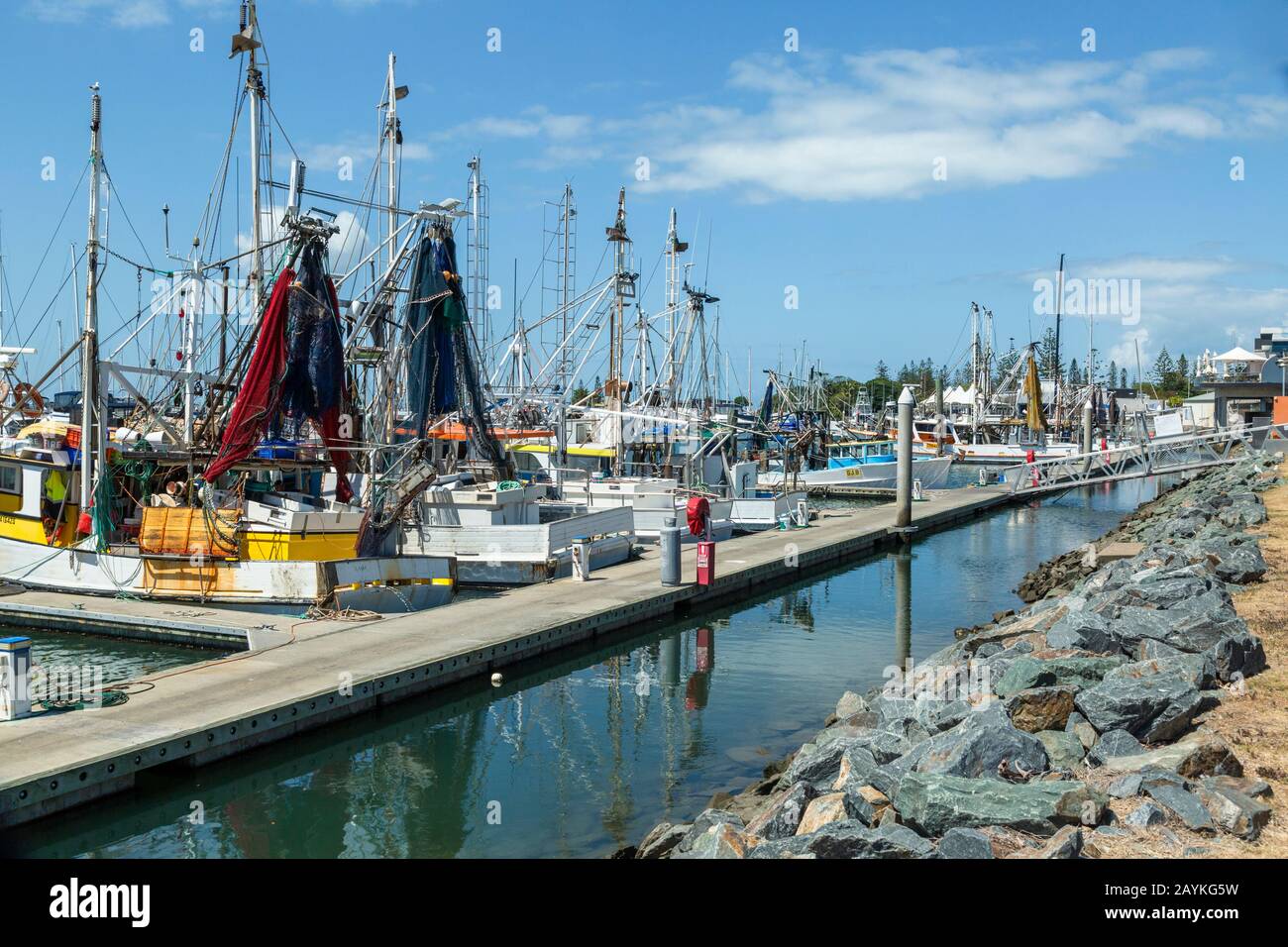 Trawler am Yachthafen in Scarborough Redcliffe Queensland Australien. Dieses Gebiet ist Teil der Morton Bay Region. Stockfoto