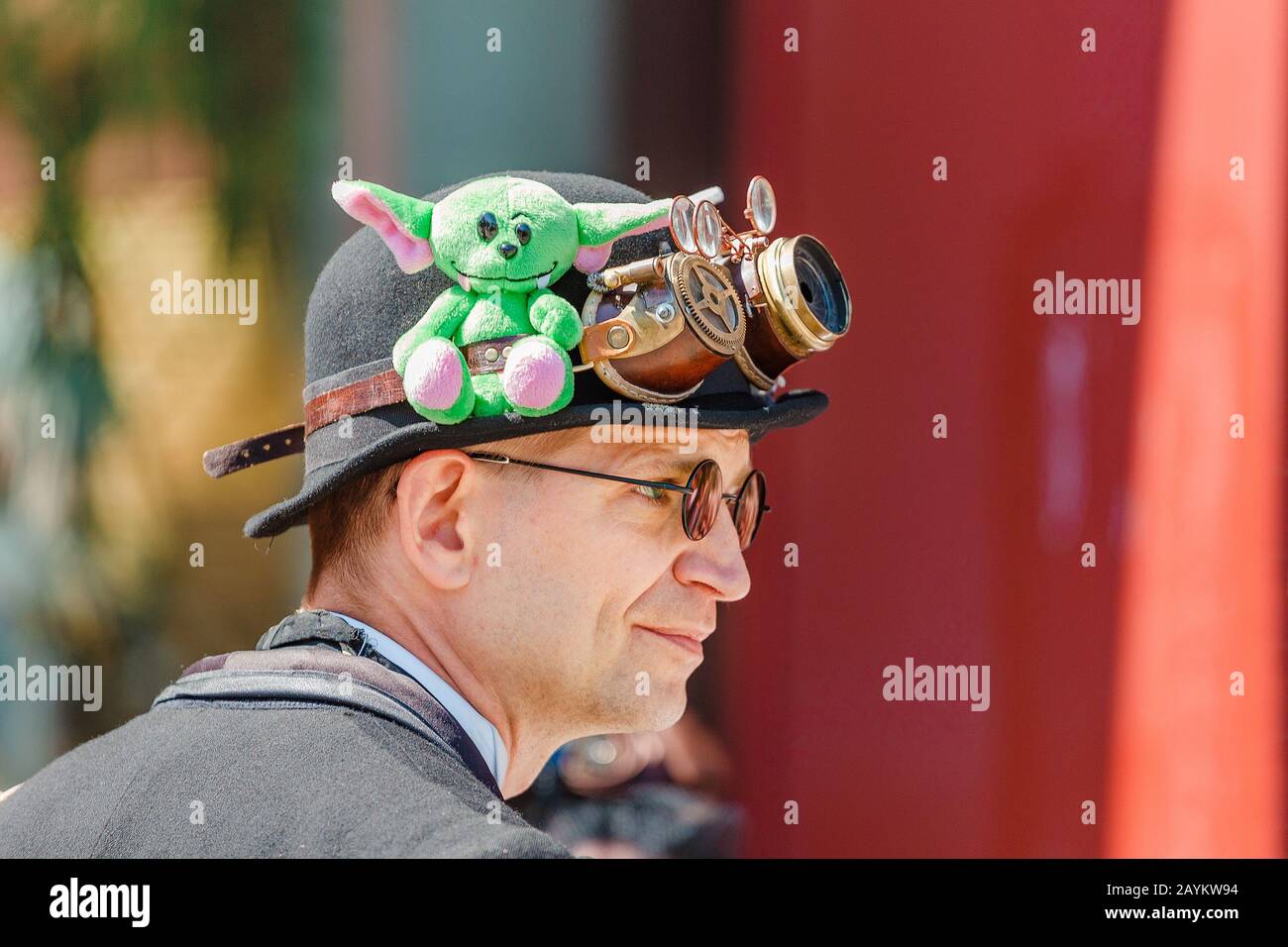Leipzig, 21. MAI 2018: Verkleidete Menschen nehmen am jährlichen Gotik- und Steampunk-Festival in Leipzig Teil Stockfoto