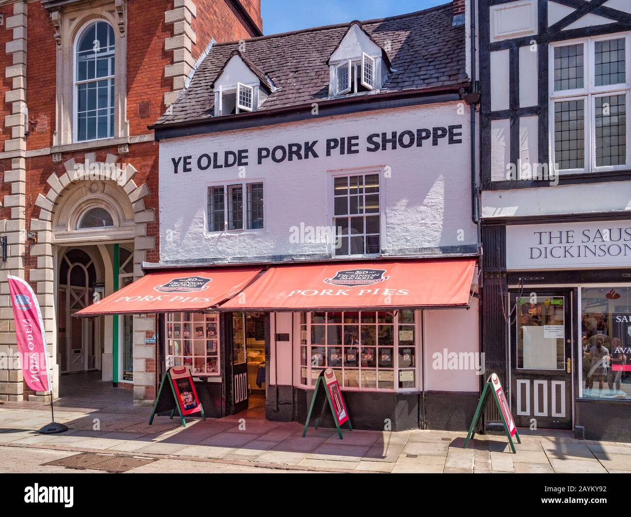 4. Juli 2019: Melton Mowbray, Leicestershire, Großbritannien - Der berühmte Alte Schweinefleisch Pie Shoppe in der Nottingham Street. Melton Mowbray ist berühmt als die Heimat des Por Stockfoto