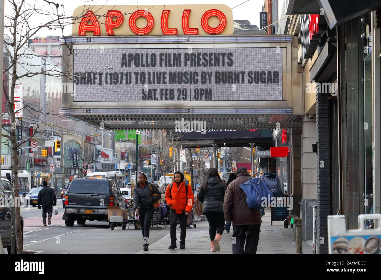 Apollo Theater, 253 W 125 St, New York, New York, New York, Außenansicht eines berühmten Theaters in Harlem in Manhattan. Stockfoto