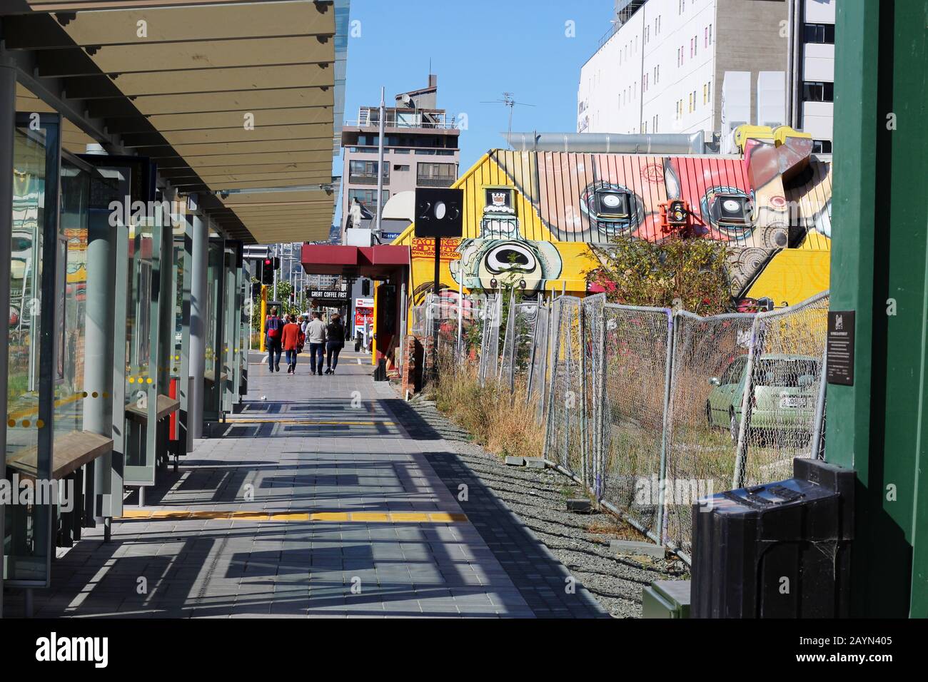 Schönheit und Normalität unter den Zerstörungen - Christchurch, NZ, wie sie sich auch nach dem Erdbeben 2011 wieder erholt Stockfoto