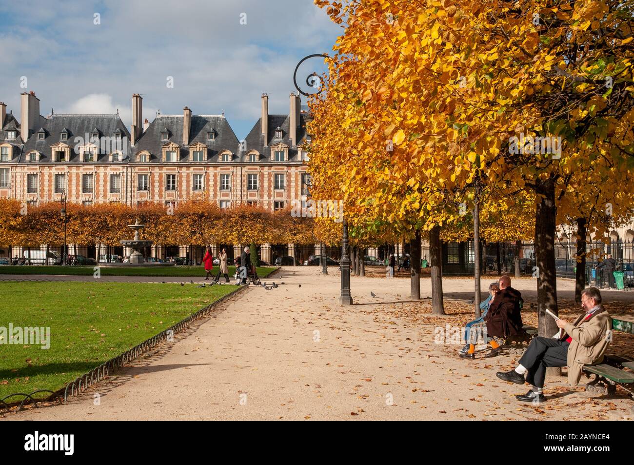 Der Place des Vosges, Le Marais, Paris, Frankreich Stockfoto