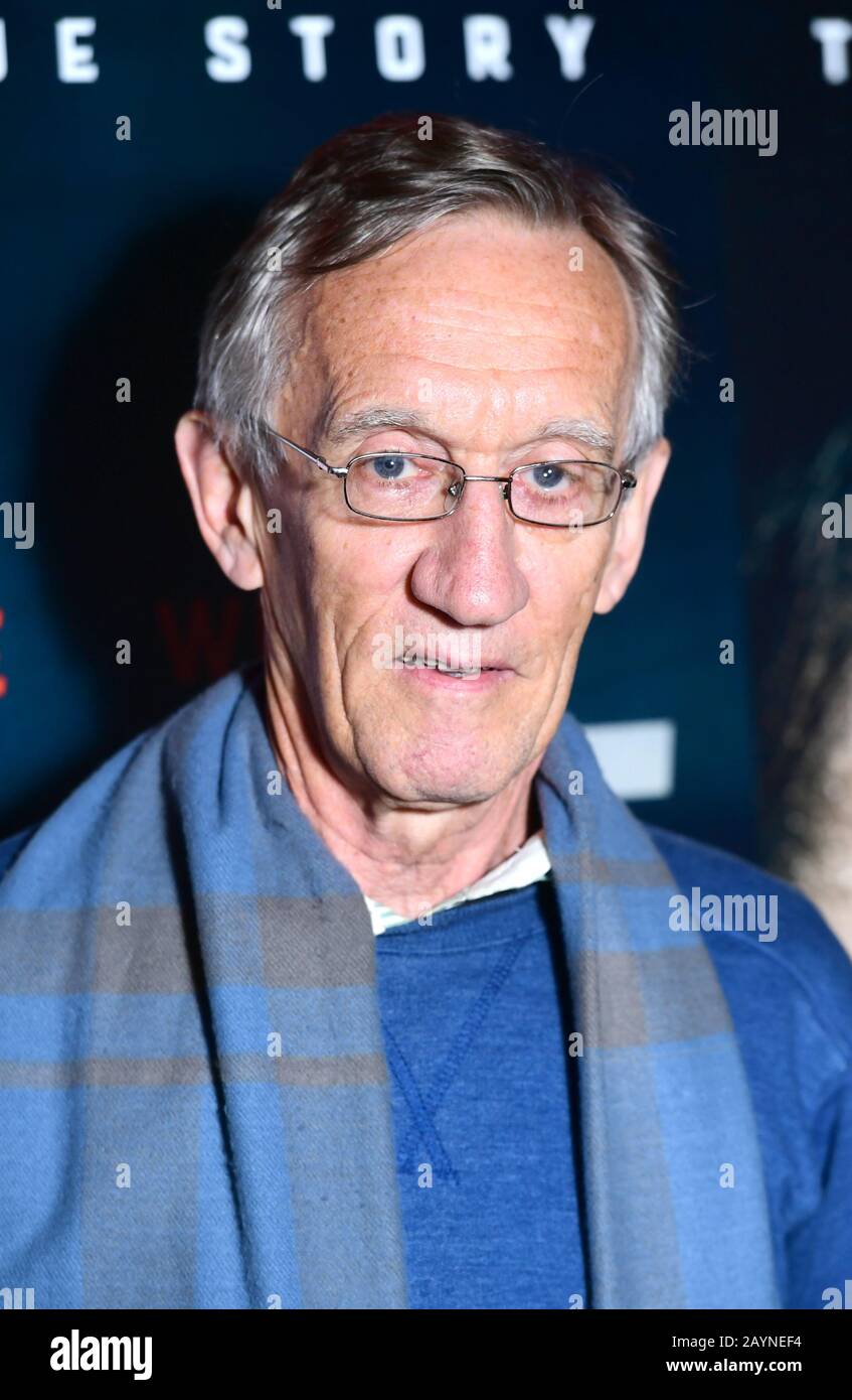 Tim Jenkin besucht eine Vorführung für den neuen Film Escape From Pretoria im Soho Curzon in London. Stockfoto