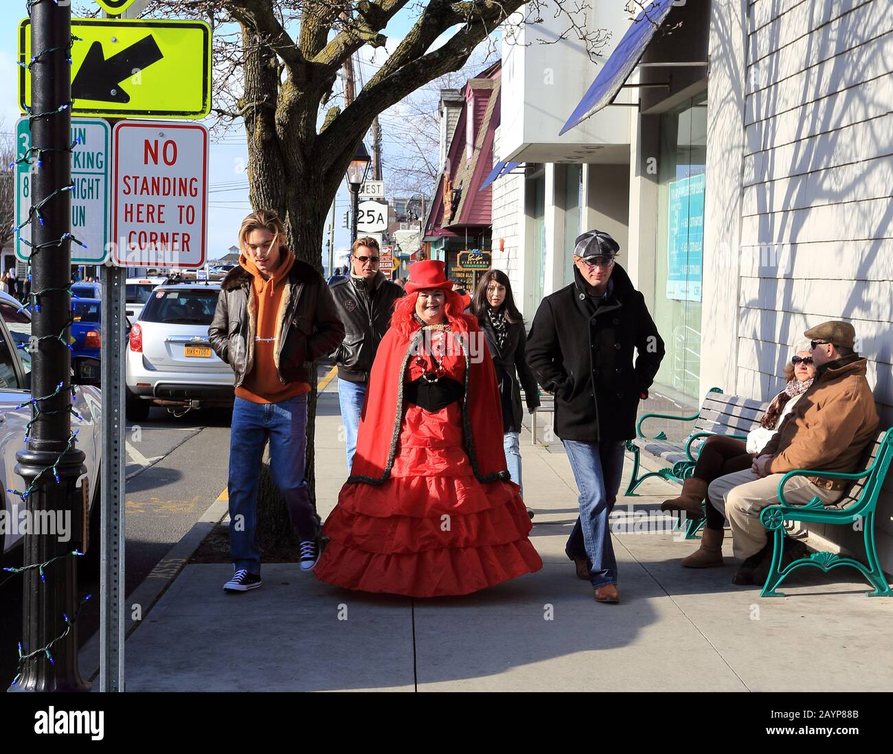 Frau im Kostüm Port Jefferson Village Long Island New York Stockfoto