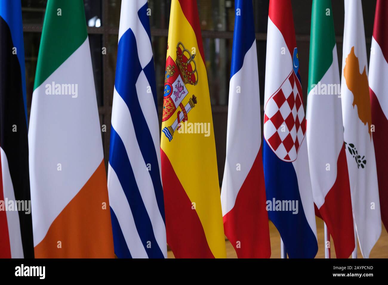 Brüssel, Belgien. Februar 2020. Flaggen der EU-Länder stehen am EU-Hauptsitz Credit: Alexandros MICHAILIDIS/Alamy Live News Stockfoto