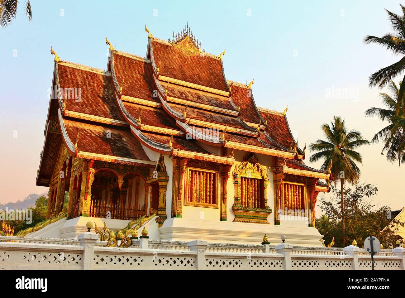 Beeindruckender Haw Pha Bang Tempel in Luang Prabang in Laos Stockfoto