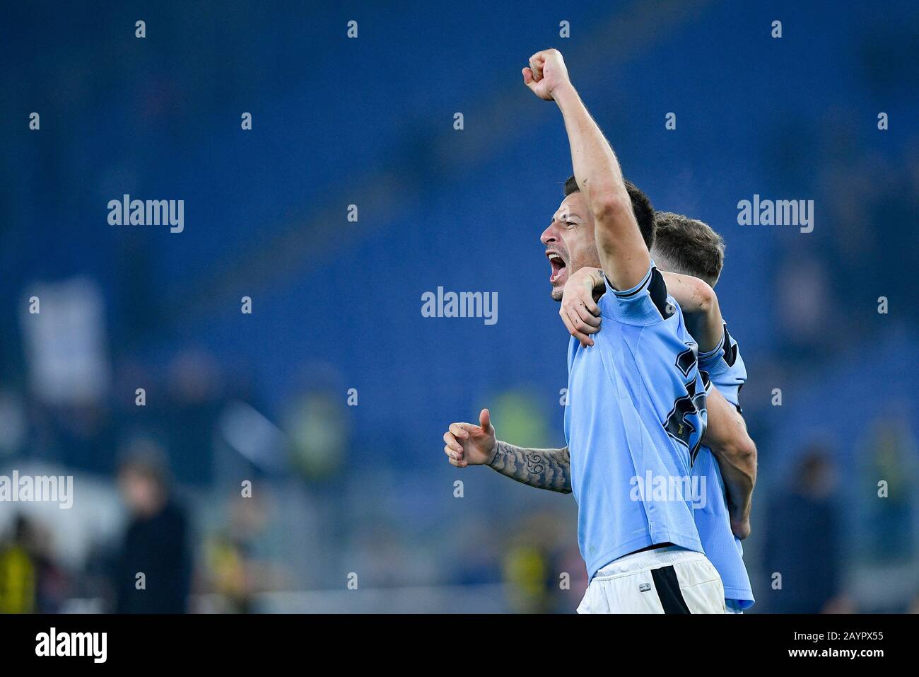 Rom, Italien. Februar 2020. Stefan Radu von SS Lazio feiert den Sieg beim Serie-A-Spiel zwischen Lazio und Inter Mailand im Stadio Olimpico, Rom, Italien am 16. Februar 2020. Foto von Giuseppe Maffia. Kredit: UK Sports Pics Ltd/Alamy Live News Stockfoto