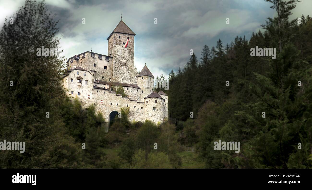 Schloss Taufers aus Sand in Taufers in Südtirol Italien Stockfoto