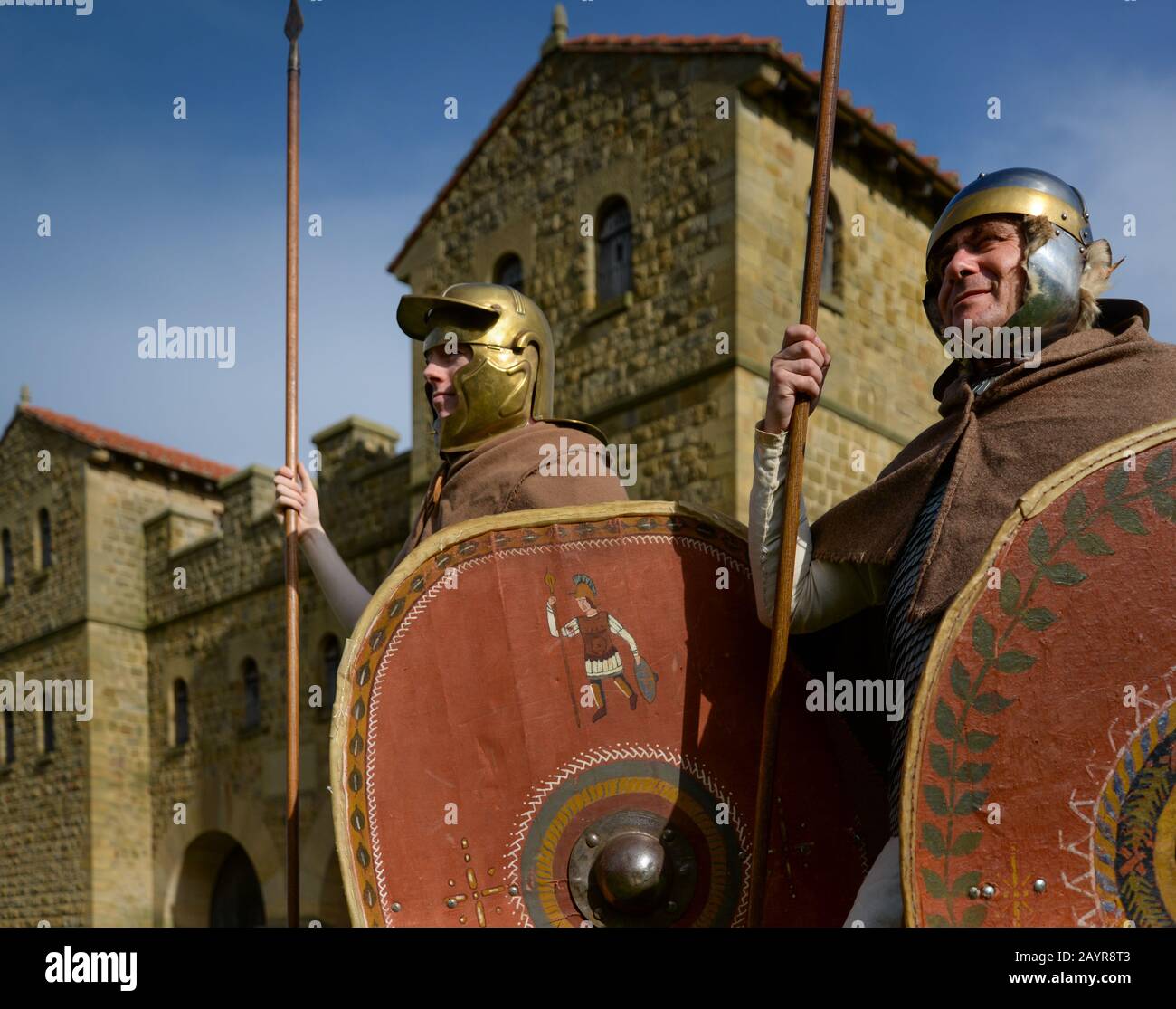 Römische Soldaten aus dem späten 2. frühen dritten Jahrhundert AD, diese Re-enactors 'man' der rekonstruierten Festung in Arbeia, Hadrian's Wall, South Shields Stockfoto