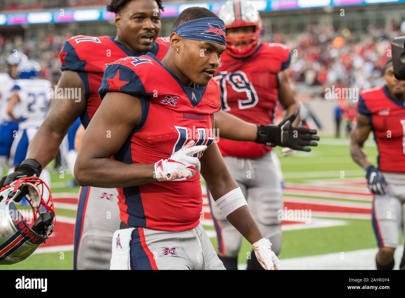 16. Februar 2020: Houston Roughnecks Wide Receiver Cam Phillips (14) feiert seinen Touchdown-Fang während des 1. Viertels eines XFL-Fußballspiels zwischen den St. Louis Battlehawks und den Houston Roughnecks im TDECU Stadium in Houston, TX. Trask Smith/CSM Stockfoto