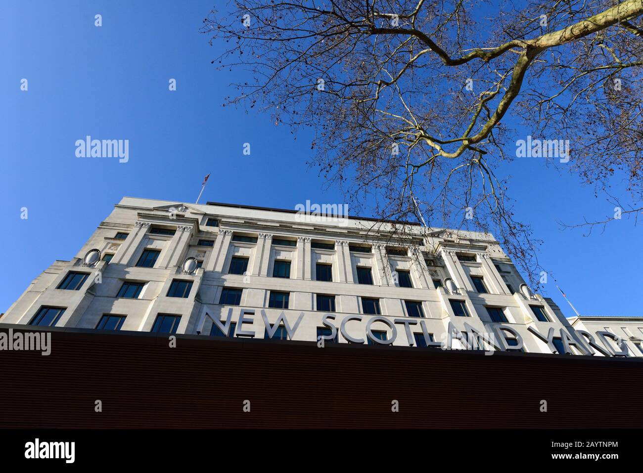 New Scotland Yard, Metropolitan Police Headquarters, Victoria Embankment, Westminster, London. Großbritannien Stockfoto