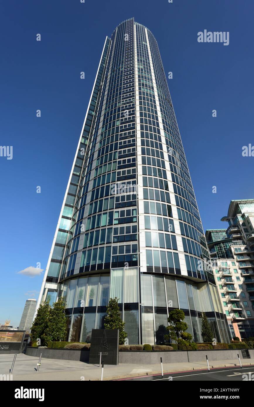 The Tower, One St George Wharf, Vauxhall, Nine Elms, South West London, Großbritannien Stockfoto