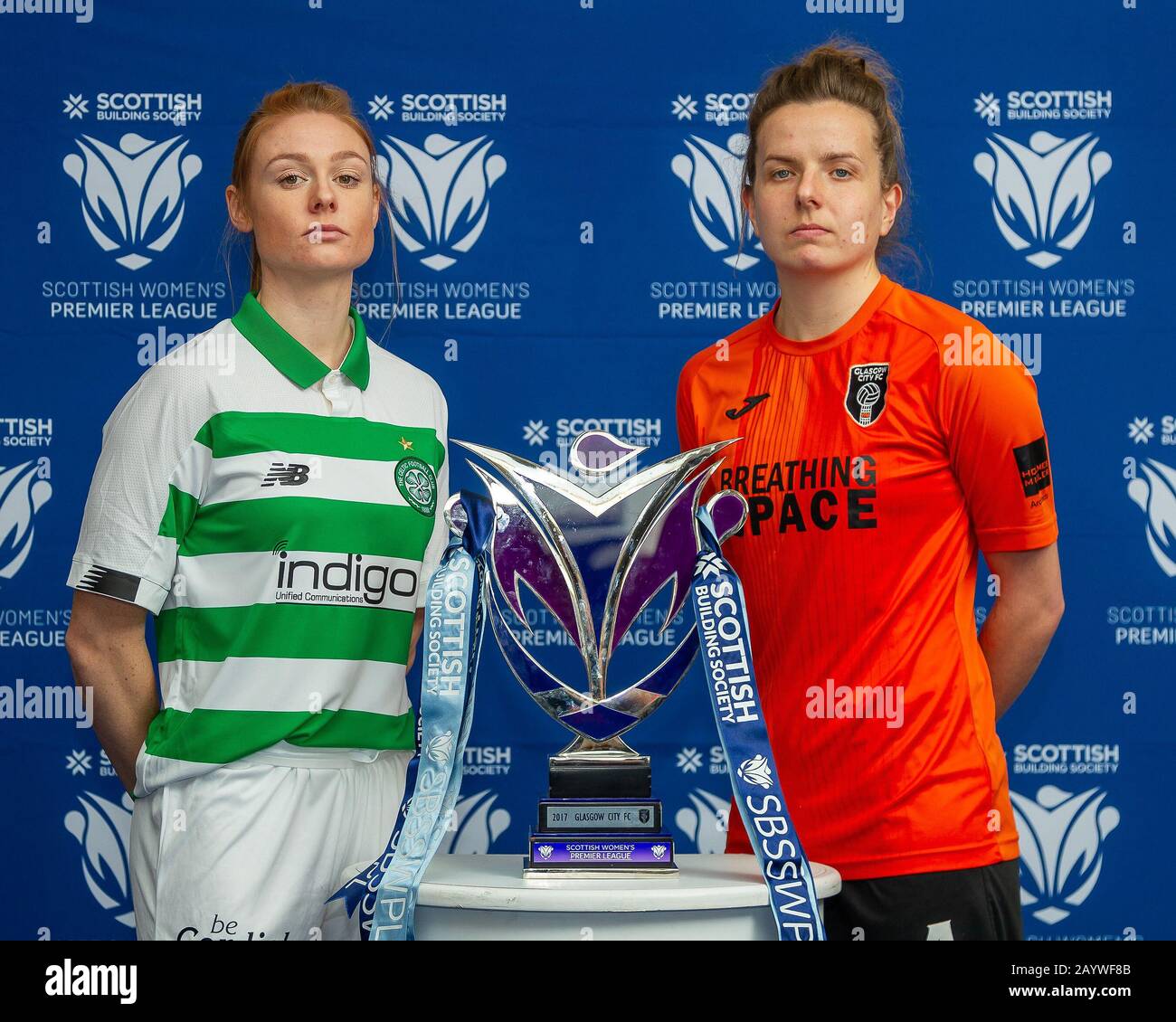 Glasgow, Großbritannien. Februar 2020. Jodie Bartle vom Celtic FC & Hayley Lauder aus Glasgow City während der Veranstaltung Zur Saisoneinführung Der Scottish Building Society Scottish Women's Premier League im Nationalstadion, Hampden Park, Glasgow, Montag, 17. Februar 2020 - Credit Colin Poultney/Alamy Live News Stockfoto