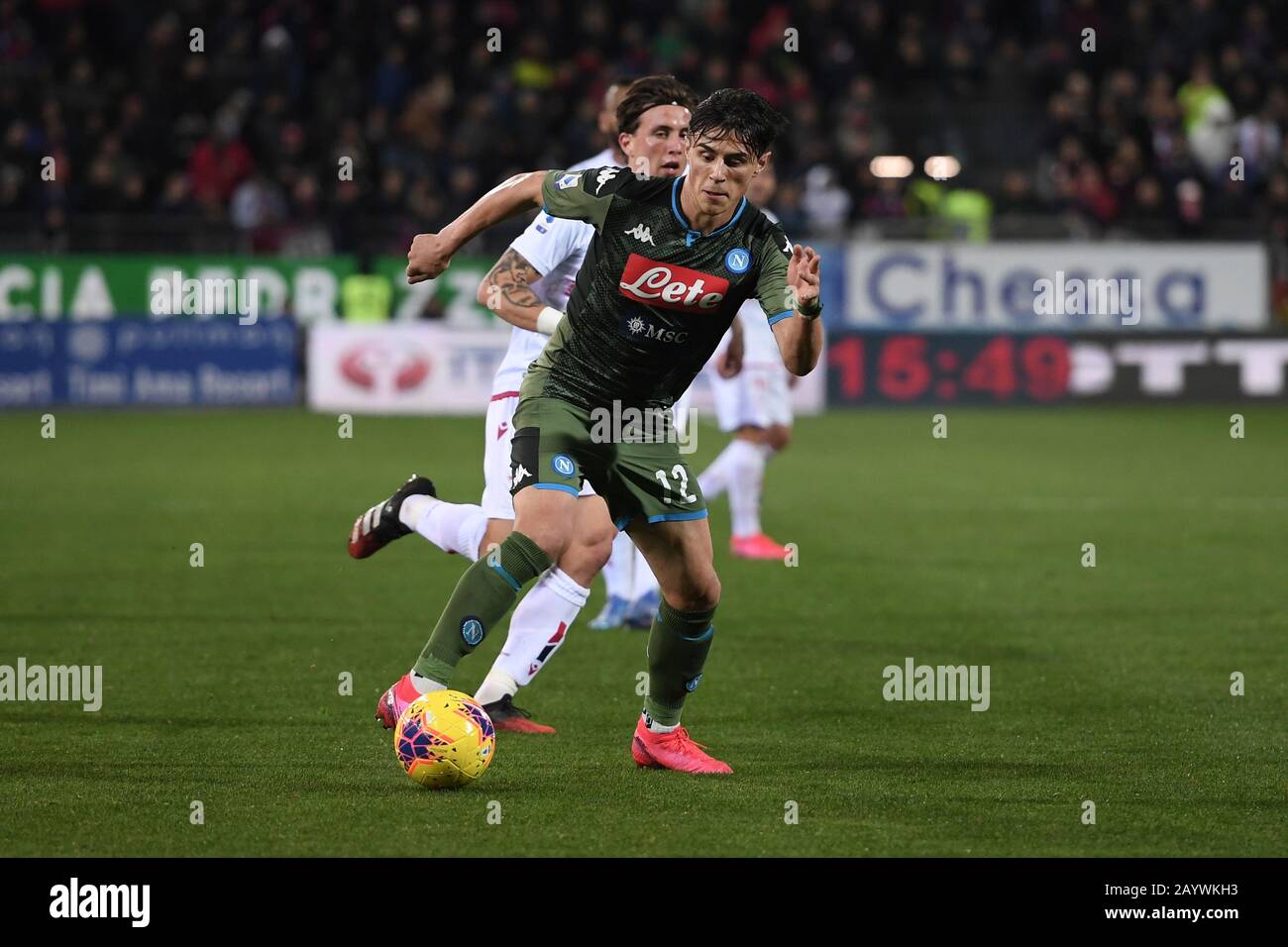 Eljif elmas von neapel während Cagliari gegen Napoli, Cagliari, Italien, 16. Februar 2020, Fußball-Spiel der italienischen Serie A Stockfoto