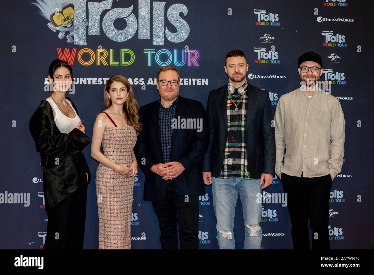 17.02.2020, Gruppenfoto mit Lena Meyer-Landrut (lr), Anna Kendrick, Walt Dohrn, Justin Timberlake und Mark Forster an der Fotocall für den Film Trolls World Tour im Waldorf Astoria Hotel in Berlin. Der neue Trickfilm von DreamWorks Animation, der von Universal Pictures International Deutschland vertrieben wird, wird am 23. April 2020 bundesweit in den deutschen Kinos starten. Weltweite Verwendung Stockfoto