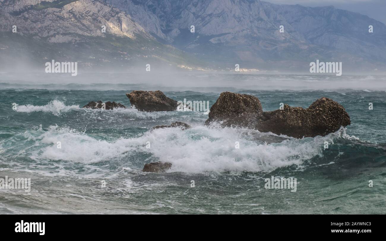 BURA Wind, Mittel-Dalmatien, Kroatien Stockfoto