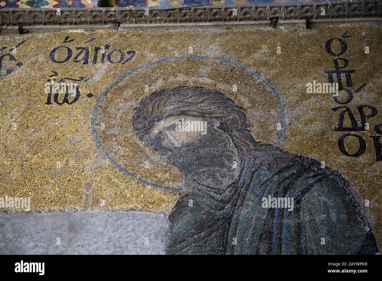 Türkei. Istanbul. Hagia Sofia. Deesis Mosaik. Detail des heiligen Johannes des Täufers. 12. Oder 13. Jahrhundert. Stockfoto