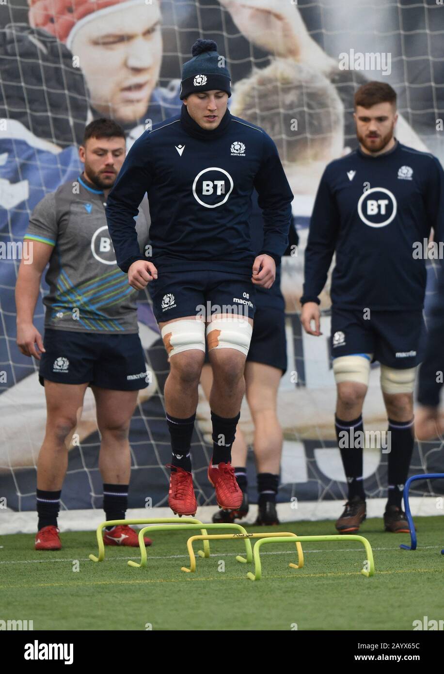 Riccarton, Edinburgh, Schottland, Großbritannien. Feb., 20. Guinness Six Nations Match gegen Italien. Scotland Matt Fagerson (Glasgow Warriors) Credit: Eric mccowat/Alamy Live News Stockfoto