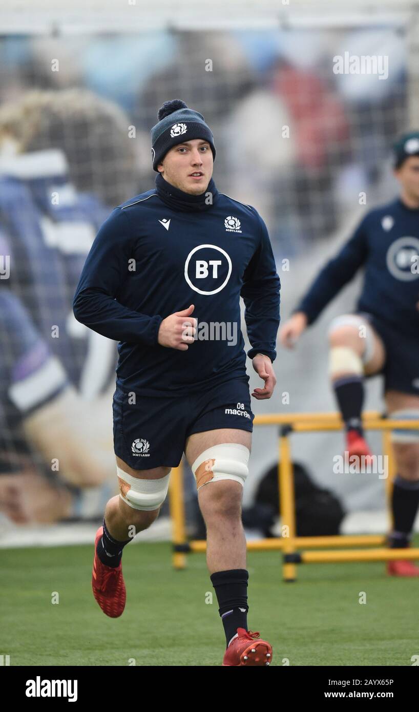 Riccarton, Edinburgh, Schottland, Großbritannien. Feb., 20. Guinness Six Nations Match gegen Italien. Scotland Matt Fagerson (Glasgow Warriors) Credit: Eric mccowat/Alamy Live News Stockfoto