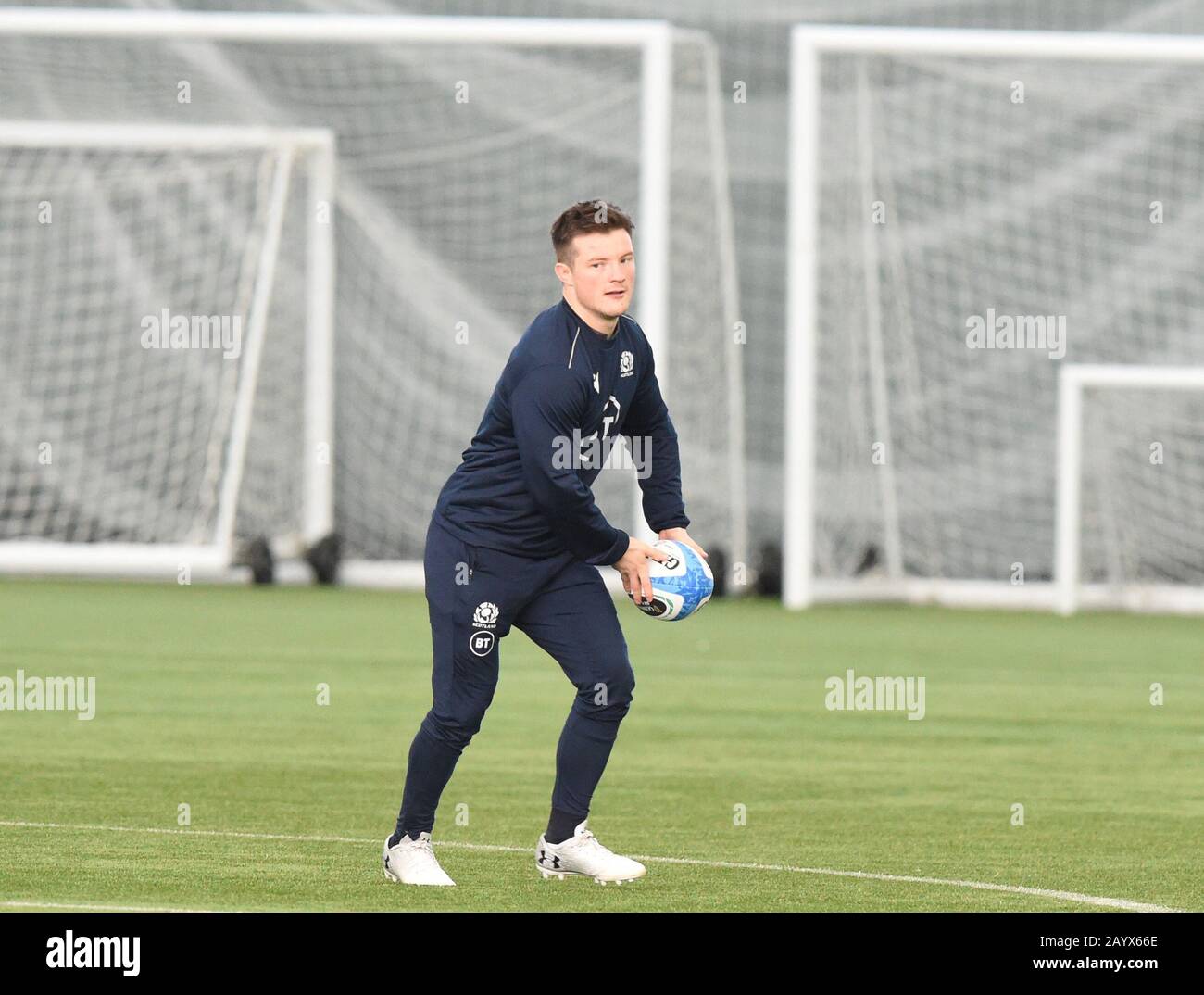 Riccarton, Edinburgh, Schottland, Großbritannien. Feb., 20. Guinness Six Nations Match gegen Italien. Scotland George Horne (Glasgow Warriors) Credit: Eric mccowat/Alamy Live News Stockfoto