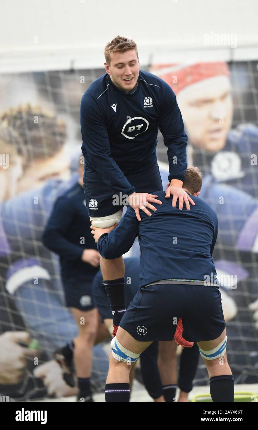 Riccarton, Edinburgh, Schottland, Großbritannien. Feb., 20. Guinness Six Nations Match gegen Italien. Scotland Matt Fagerson (Glasgow Warriors) Credit: Eric mccowat/Alamy Live News Stockfoto