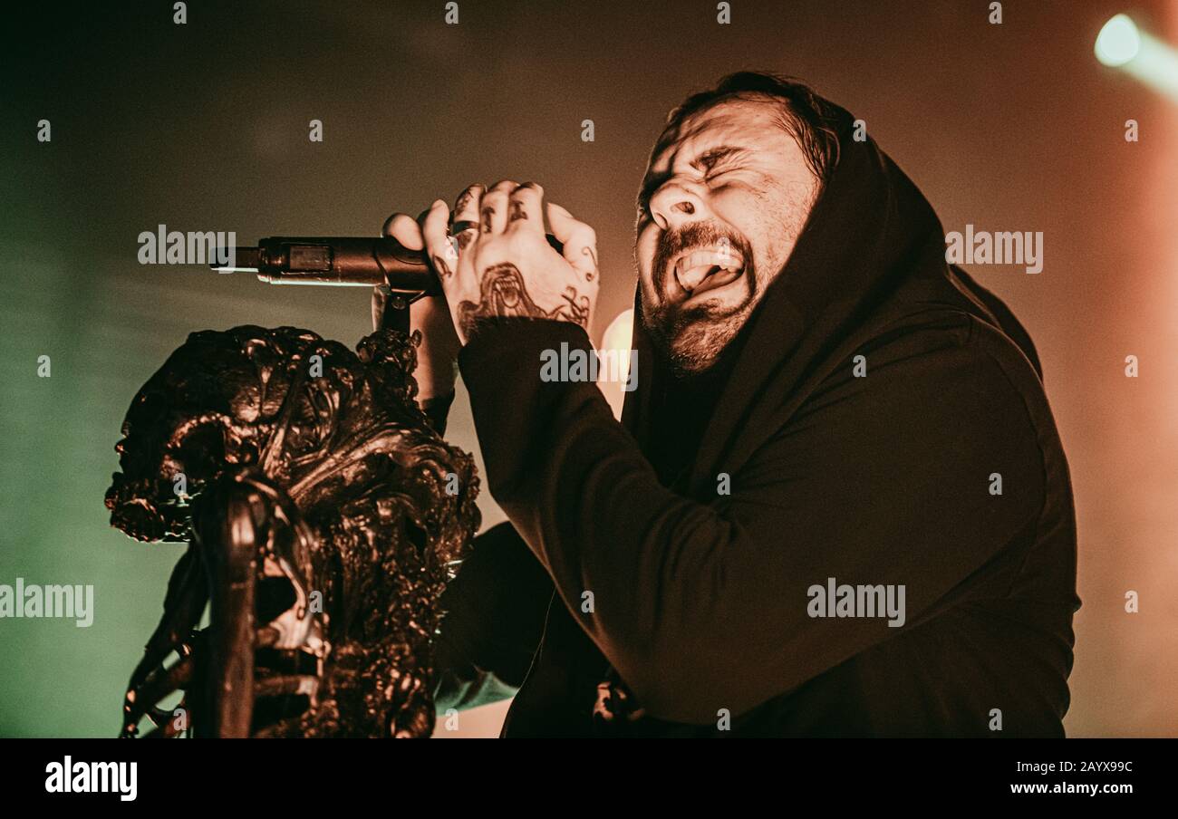 Kopenhagen, Dänemark. Februar 2020. Die australische Deathcore-Band Thy Art Is Murder führt ein Live-Konzert im Amager Bio in Kopenhagen durch. Hier ist Sänger Chris McMahon live auf der Bühne zu sehen. (Foto Credit: Gonzales Foto/Alamy Live News Stockfoto