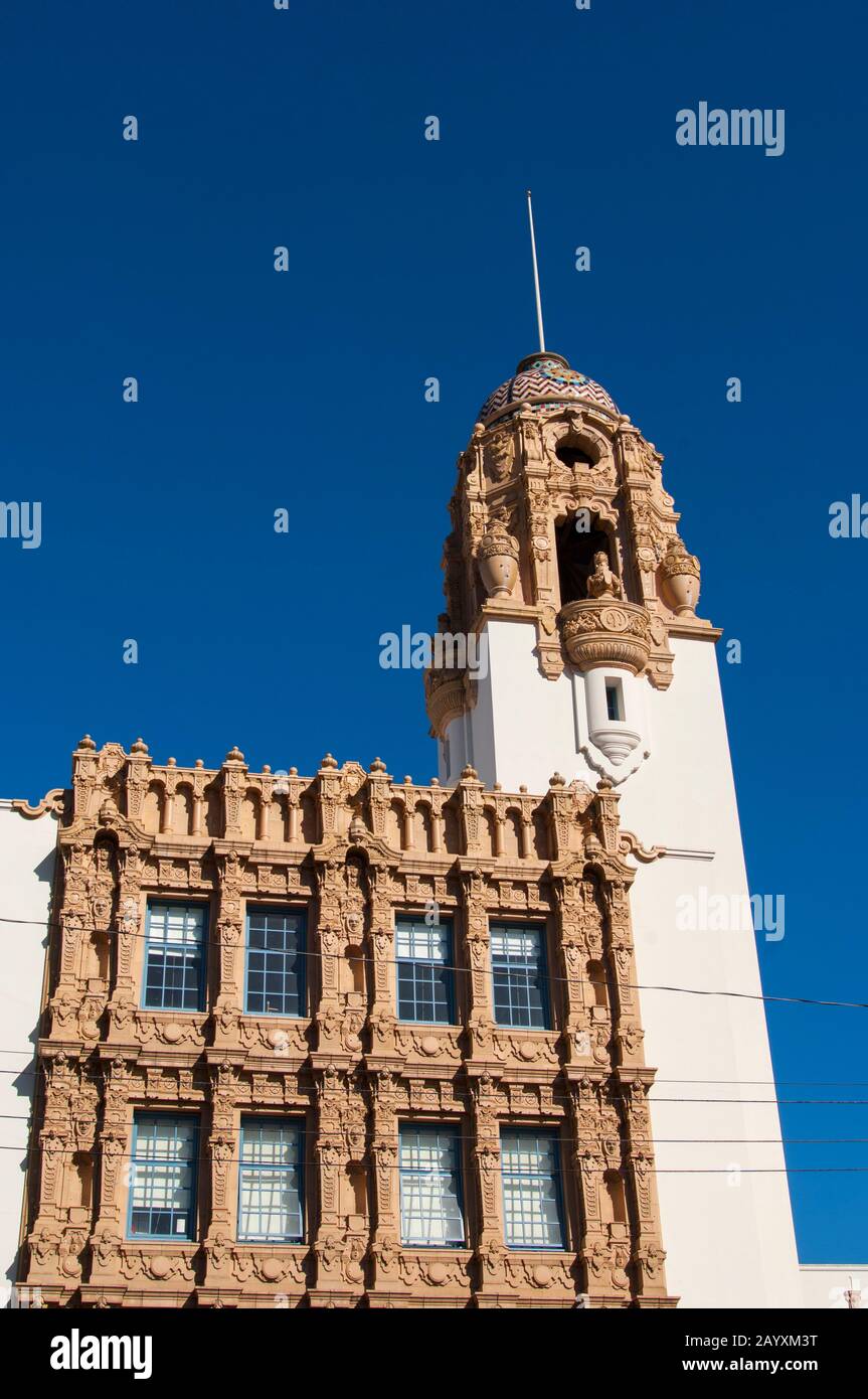 Blick vom Mission Dolores Park vom Uhrturm der Mission High School in San Francisco, Kalifornien, USA. Stockfoto