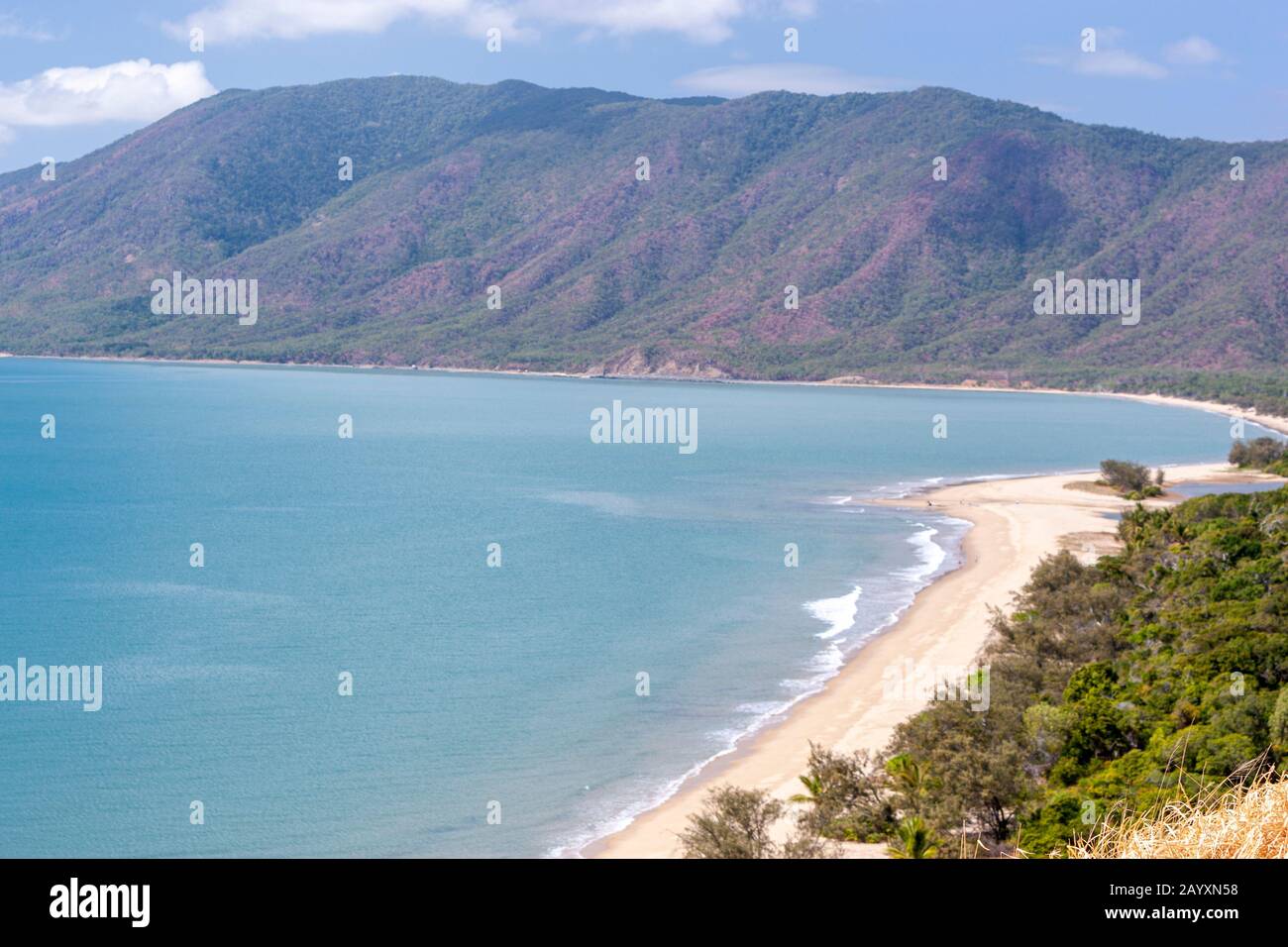 Wangetti Beach von Rex Lookout, Kapitän Cook Highway, Wangetti, Queensland, Australien Stockfoto
