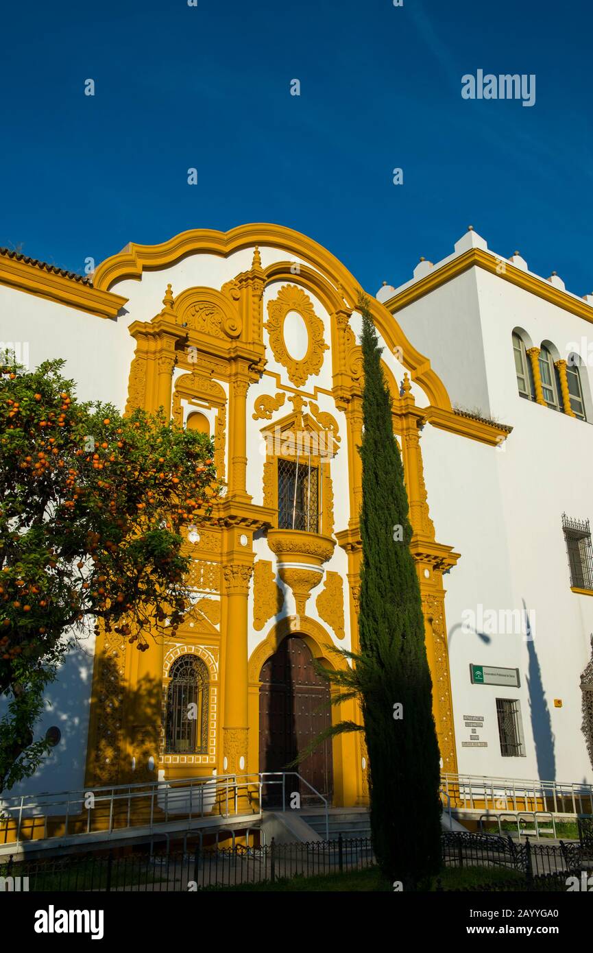 Die schöne Architektur des Argentinischen Pavillons, der für die Ibero-amerikanische Ausstellung von 1929 gebaut wurde, war eine Weltausstellung in Sevilla, Spanien. Stockfoto