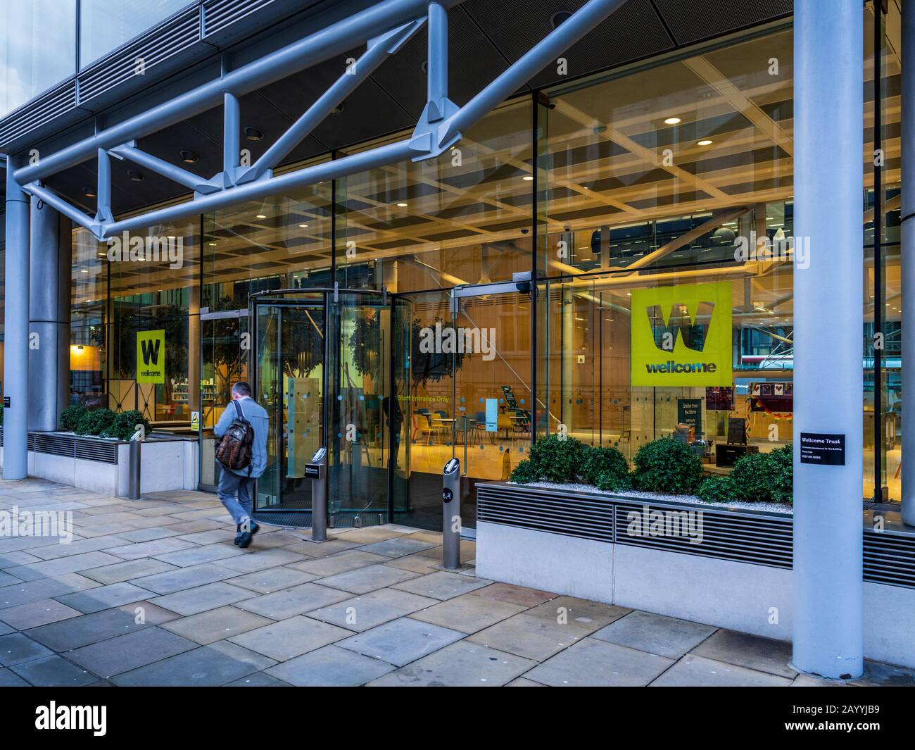 Wellcome Trust HQ - Hauptsitz des Wellcome Trust im Gibbs Building an der 215 Euston Road London Stockfoto