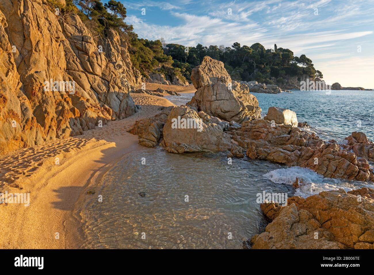 STRAND CALA SA BOADELLA LLORET DE MAR COSTA BRAVA GERONA KATALONIEN SPANIEN Stockfoto