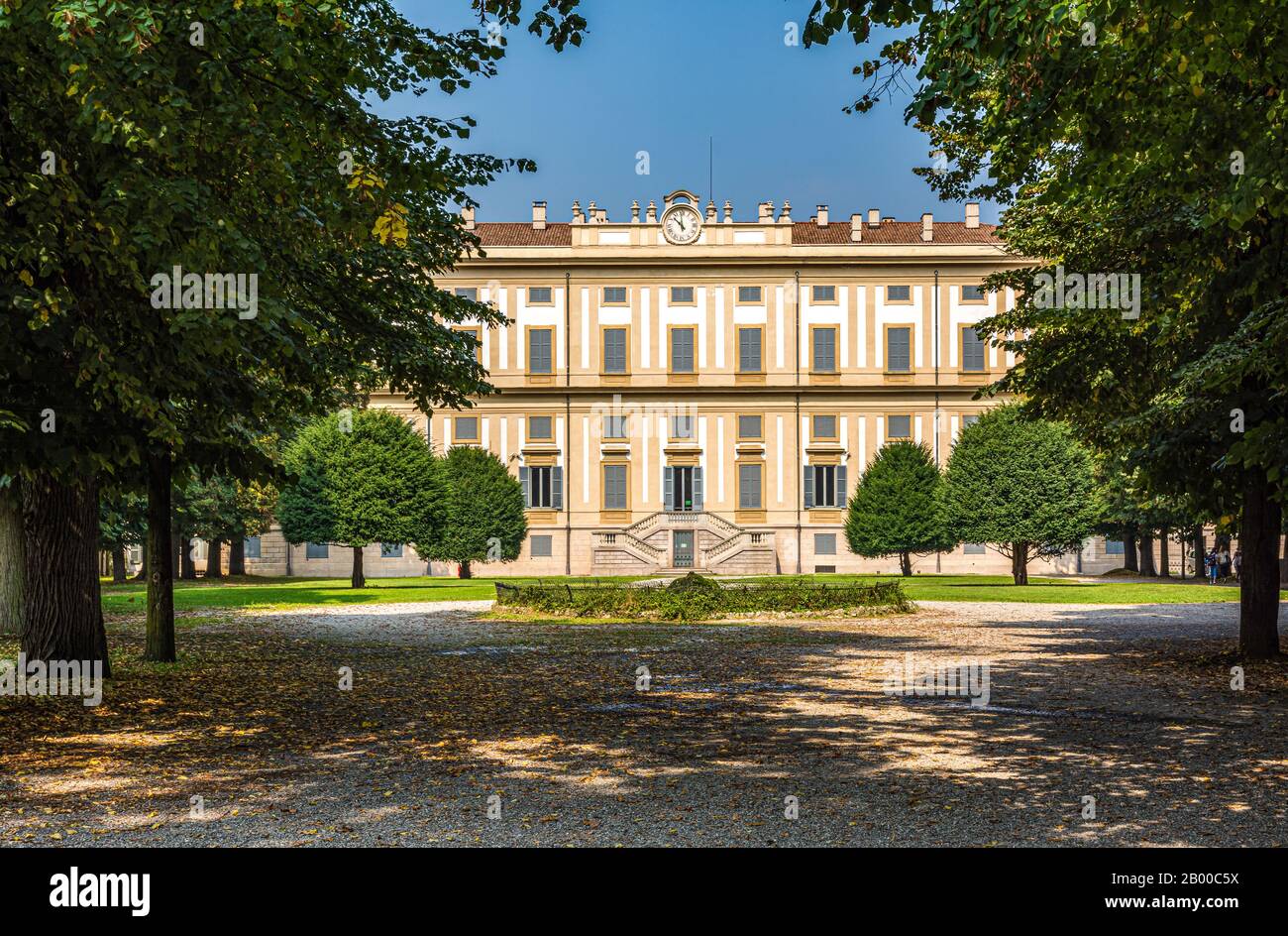 Königliche Villa von Monza (Villa reale), Mailand, Italien. Die Villa reale wurde von dem Kaiserlichen und Architekten Giuseppe Piermarini in den Jahren von der Zeit von 1770-880 erbaut. Stockfoto