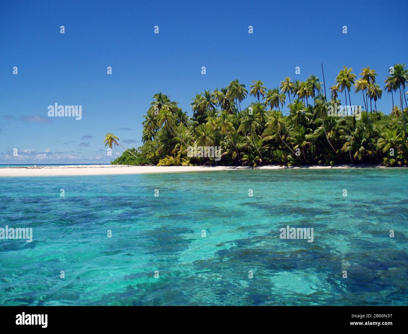 BIOT (Britisches Territorium im Indischen Ozean): Salomons Atoll, Foto von Anne Sheppard (CC BY 3.0 License). Das Britische Territorium im Indischen Ozean (BIOT) oder Chagos-Inseln (früher die Ölinseln) ist ein Überseegebiet des Vereinigten Königreichs, das im Indischen Ozean liegt, auf halbem Weg zwischen Afrika und Indonesien. Das Gebiet umfasst eine Gruppe von sieben Atollen, die mehr als 60 einzelne Inseln umfassen und etwa 500 Kilometer (310 Meilen) südlich des Archipels der Malediven liegen. Die größte Insel ist Diego Garcia (Fläche 44 km Quadrat), der Ort einer gemeinsamen militärischen Einrichtung des Vereinigten Königreichs und der USA. Stockfoto