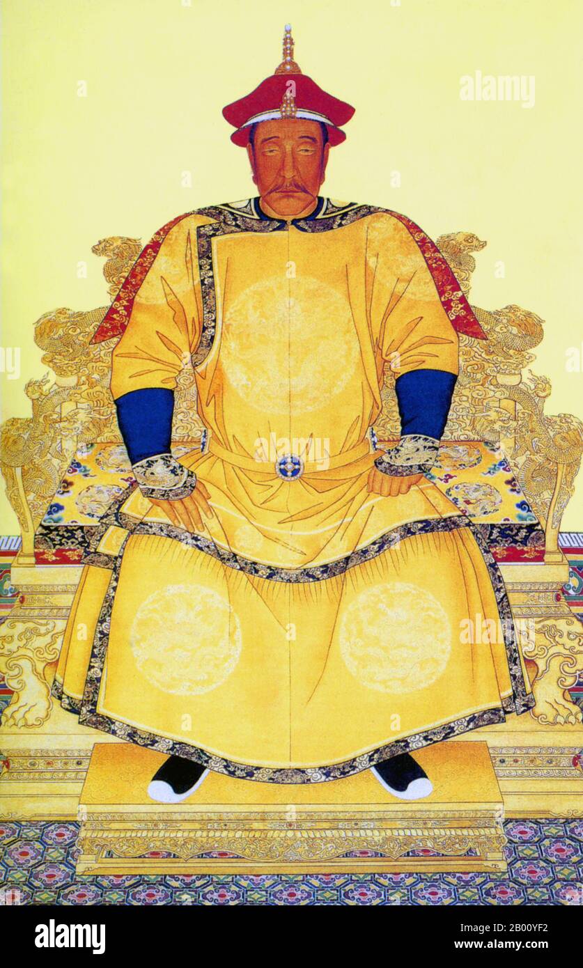 China: Kaiser Nurhaci (1559 - 1626), Tempelname Taizu. Hängende Schriftrolle Gemälde von einem Hofmaler, 17th Jahrhundert. Nurhaci, alternativ Nurhachi (21. Februar 1559 – 30. September 1626) war ein wichtiger Jurchen Häuptling, der in den späten 16th Jahrhundert in dem, was heute Nordostchina. Nurhaci war Teil des Aisin Gioro Clans und regierte von 1616 bis zu seinem Tod im September 1626. Nurhaci reorganisierte und vereinigte verschiedene Jurchen-Stämme zu den Mandschu, konsolidierte das Acht-Banner-Militärsystem und startete schließlich einen Angriff auf Chinas eigene Ming-Dynastie. Stockfoto