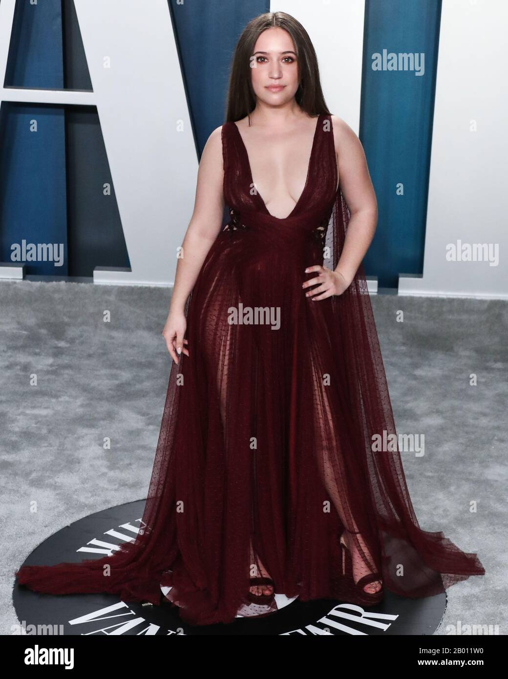 Beverly HILLS, LOS ANGELES, KALIFORNIEN, USA - 9. FEBRUAR: Gideon Adlon kommt zur Vanity Fair Oscar Party 2020, die am 9. Februar 2020 im Wallis Annenberg Center for the Performing Arts in Beverly Hills, Los Angeles, Kalifornien, USA abgehalten wird. (Foto von Xavier Collin/Image Press Agency) Stockfoto