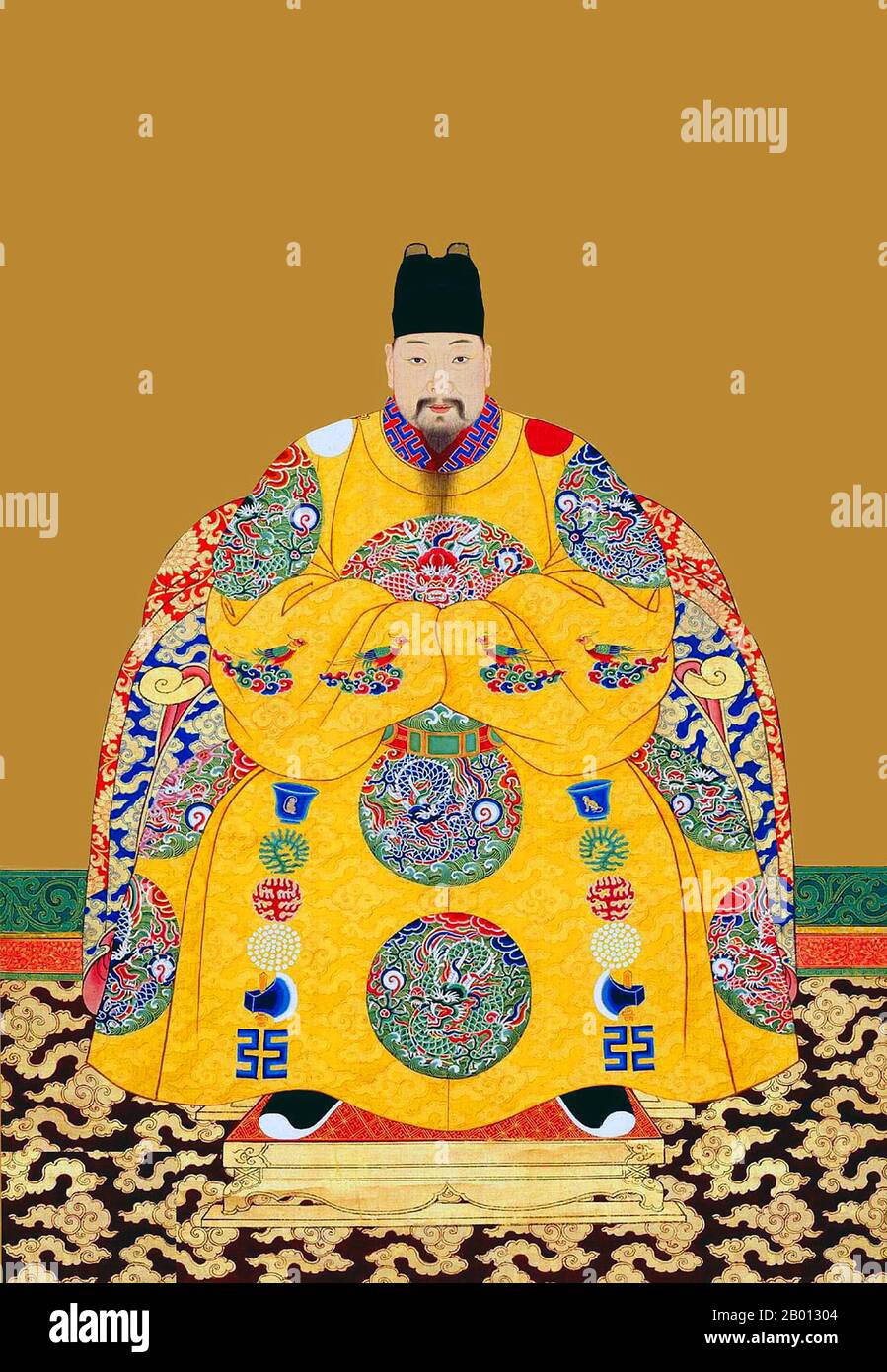 China: Kaiser Jingtai (21. September 1428 - 14. März 1457), 7. Herrscher der Ming-Dynastie (r. 1449-1457). Hängende Schriftrolle, 15.-17. Jahrhundert. Der Jingtai-Kaiser (1428-1457), der persönliche Name Zhu Qiyu und der Tempelname Daizong, war der 7. Kaiser der Ming-Dynastie. Sein Zeitname bedeutet 'Erhabene Ansicht'. Während der Regierungszeit von Jingtai, unterstützt vom prominenten Minister Yu Qian, richtete er besondere Aufmerksamkeit auf Angelegenheiten, die sein Land betreffen. Er reparierte den Canale Grande sowie das System der Deiche entlang des Gelben Flusses. Als Ergebnis seiner Bemühungen florierte die Wirtschaft und die Dynastie stärkte sich, Stockfoto