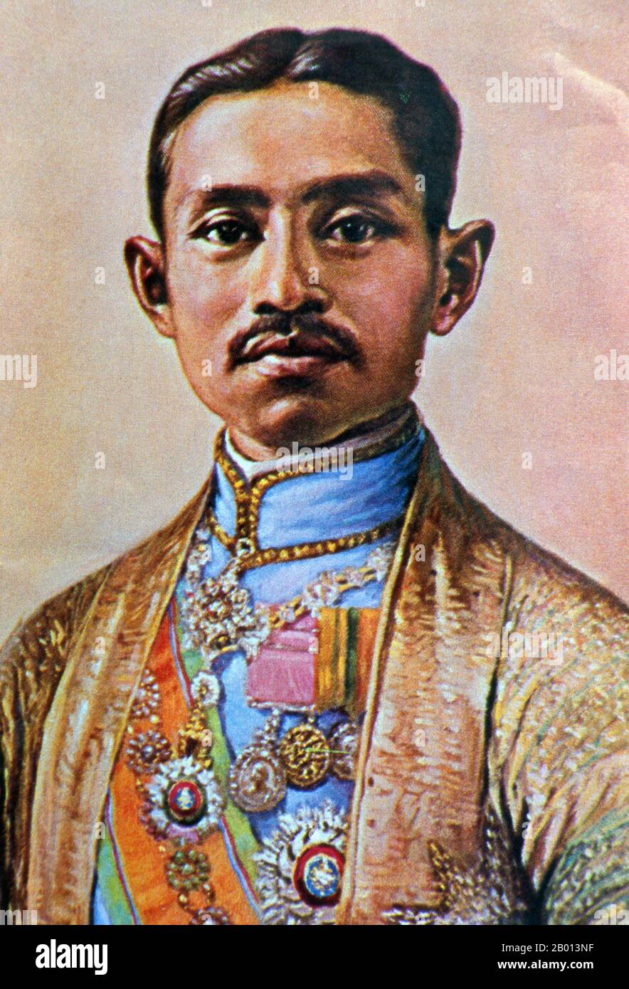 Thailand: König Rama VII., Prajadhipok (8. November 1893 – 30. Mai 1941), 7. Monarch der Chakri-Dynastie. Öl auf Leinwand, Anfang des 20. Jahrhunderts. Phra bat Somdet Phra Poramintharamaha Prajadhipok Phra Pok Klao Chao Yu Hua, oder Rama VII., war der siebte Monarch von Siam unter dem Haus Chakri. Er war der letzte absolute Monarch und der erste konstitutionelle Monarch des Landes. Seine Herrschaft war eine turbulente Zeit für Siam aufgrund enormer politischer und sozialer Veränderungen während der Revolution von 1932. Er war auch der einzige siamesische Monarch, der abdankte. Stockfoto