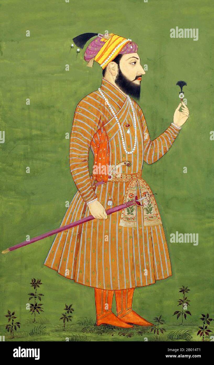 Indien: Miniaturbild von Shah Shuja (23. Juni 1616 – 1660), Gouache auf Papier, Golconda, Deccan, c. 1700. Shah Shuja war der zweite Sohn des Moghul-Imperators Shah Jahan und der Kaiserin Mumtaz Mahal. Kaiser Shah Jahan ernannte Shah Shuja 1639 zum Subahdar oder Gouverneur von Bengalen. Im Jahr 1642 wurde Shuja auch der Leiter der Provinz Orissa. Er regierte die Provinzen mehr als zwanzig Jahre lang, von 1639 bis 1660. Stockfoto